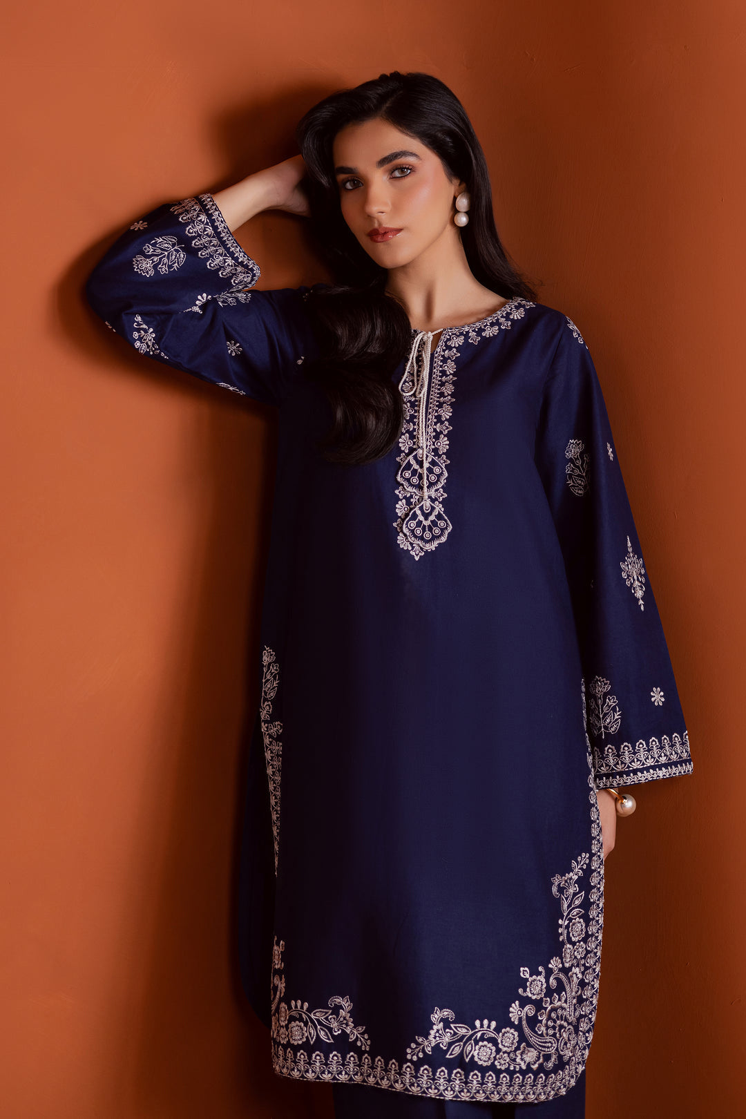 Bloomy - 2Pc Stitched
