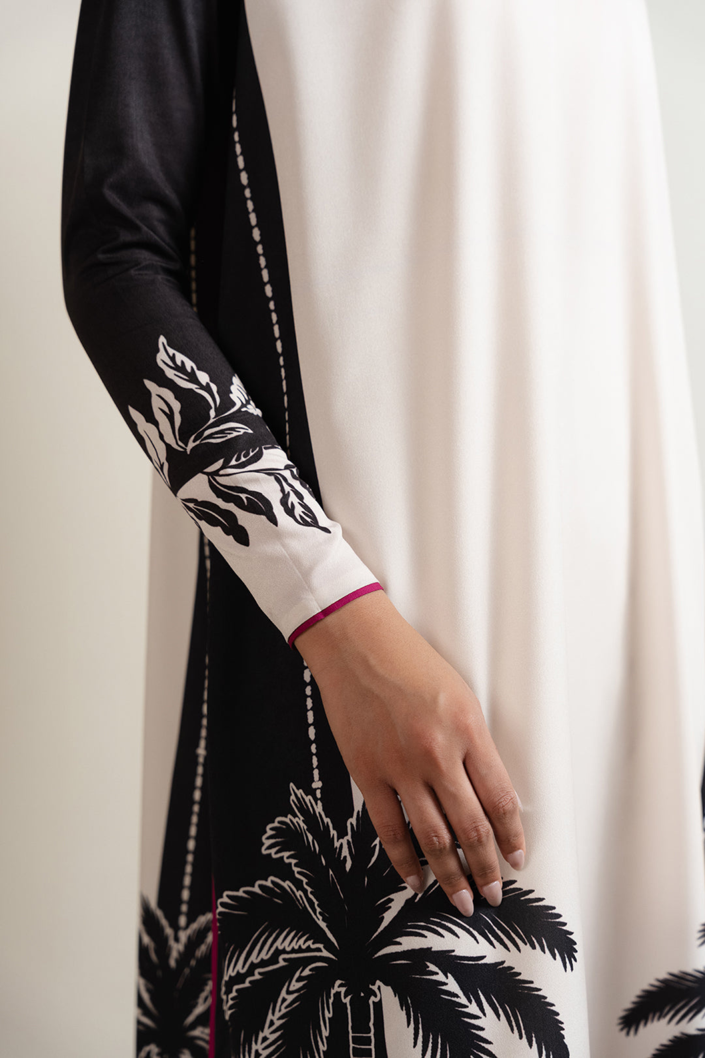 Arqai Summer Kaftan
