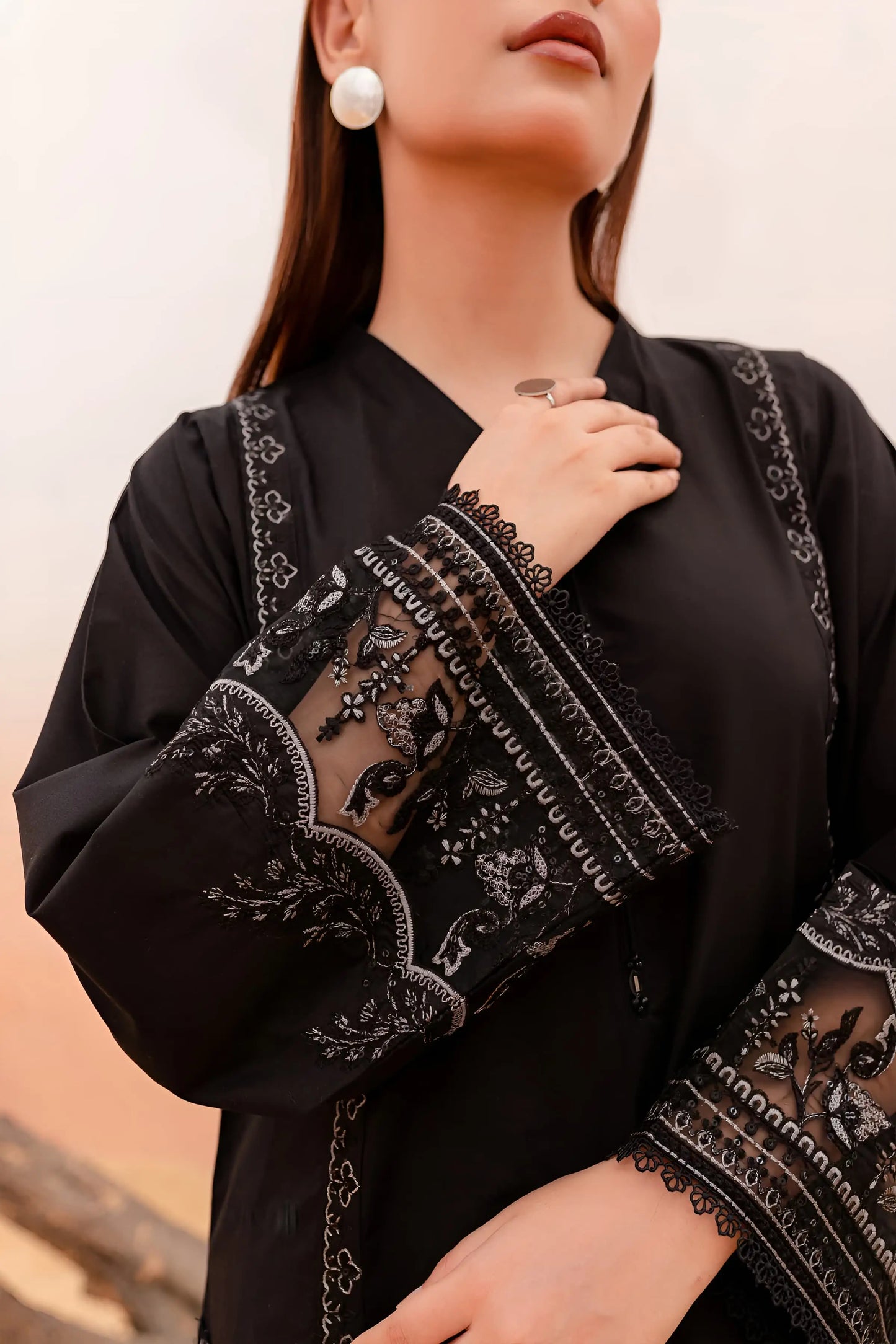 Black Rose - 2Pc Stitched