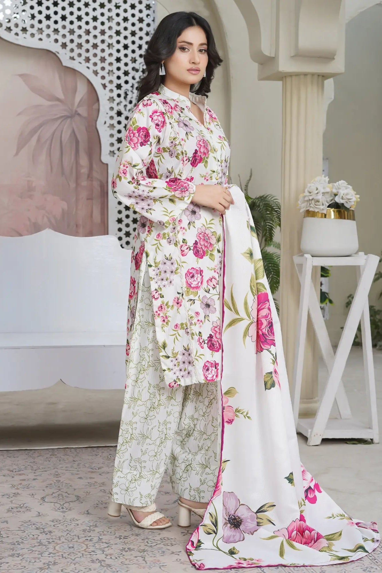 Sapphire 3Pc Stitched Suit